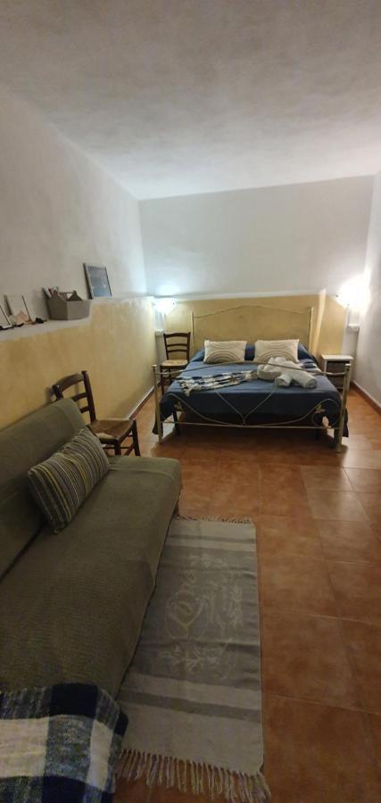 Casolare Al Porto Hotel โตรเปอา ภายนอก รูปภาพ