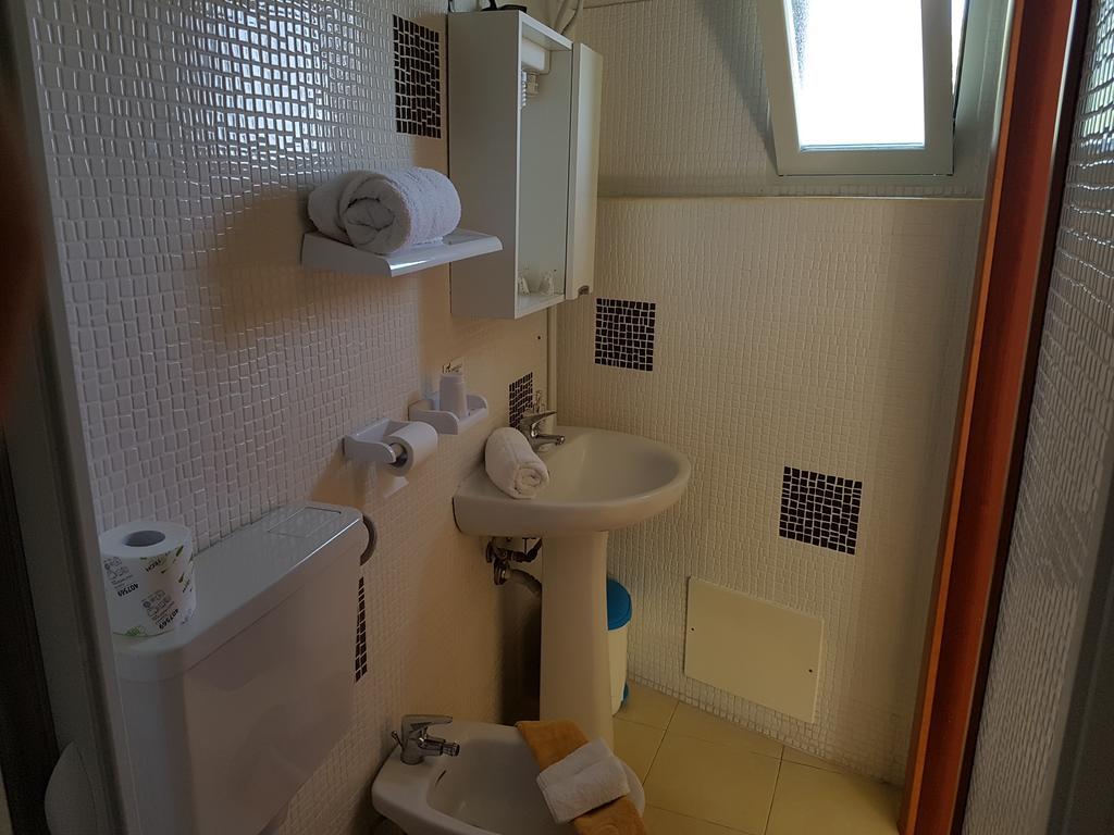 Casolare Al Porto Hotel โตรเปอา ภายนอก รูปภาพ